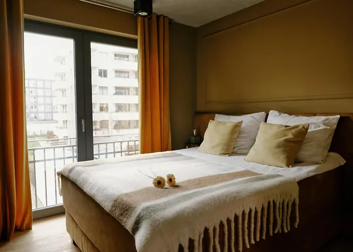 Art Apartments